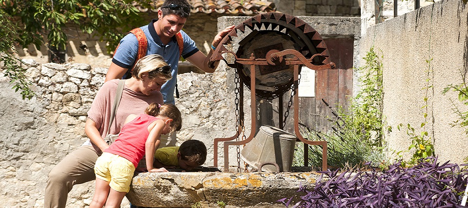 Géocaching à Montaut-les-Créneaux ©Lionel Lizet Géocaching à Montaut-les-Créneaux ©Lionel Lizet