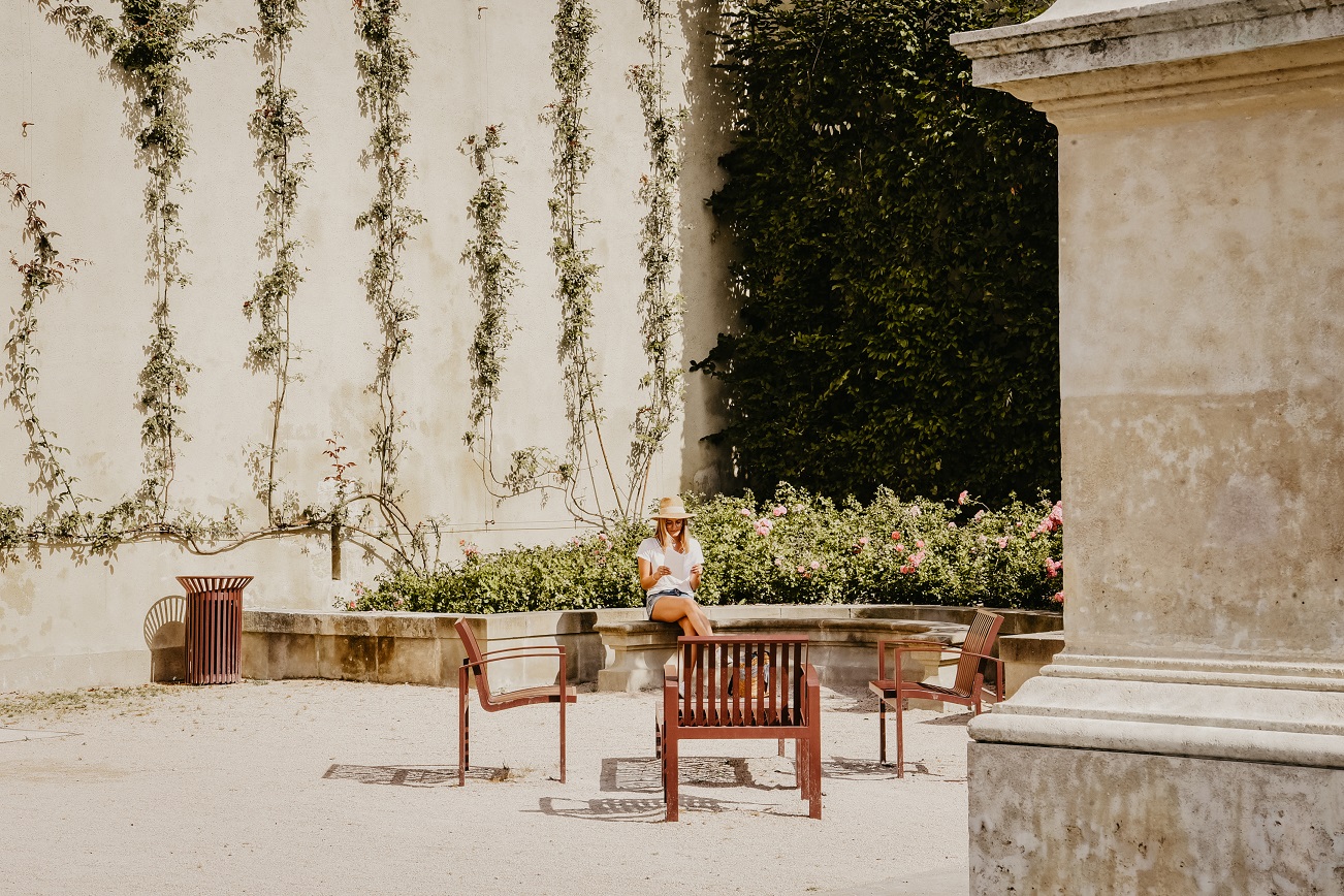 Nature break on the monumental staircase