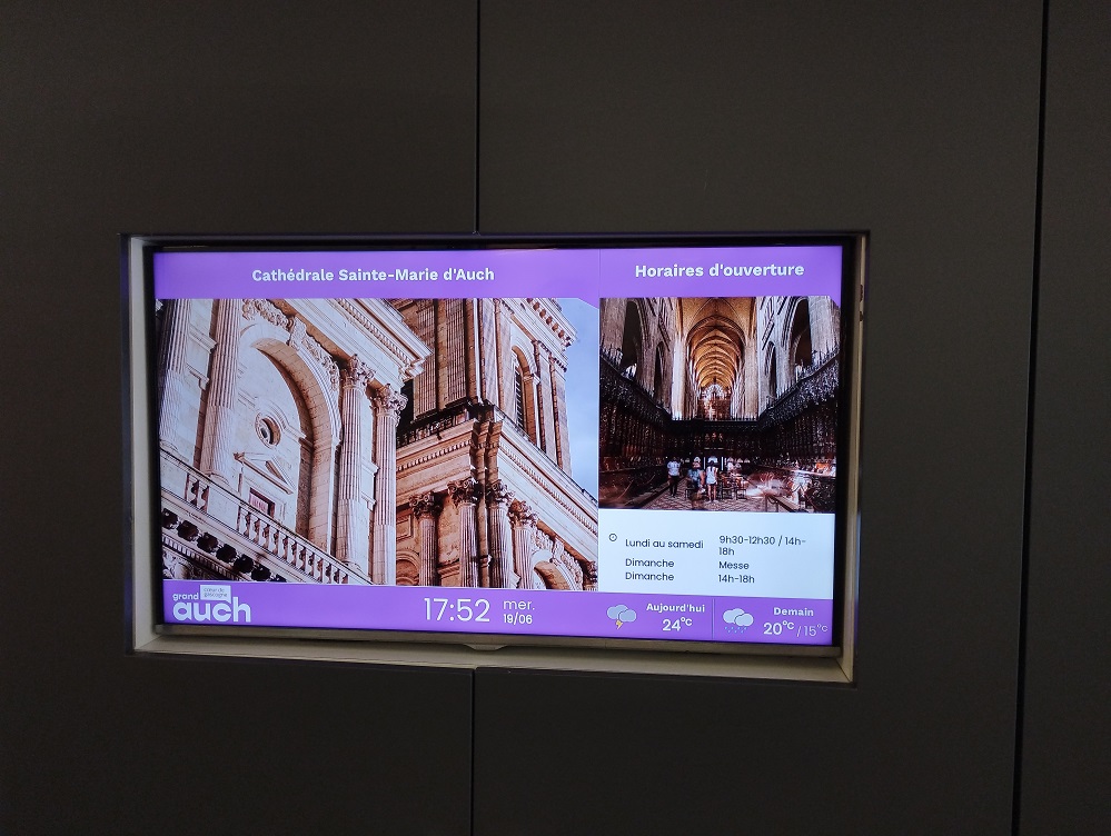 mise à jour des écrans d'informations à Auch et Castéra