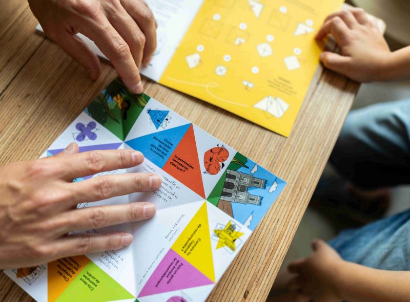 Découvrir Auch en famille : suivez la Cocotte à histoire(s) !