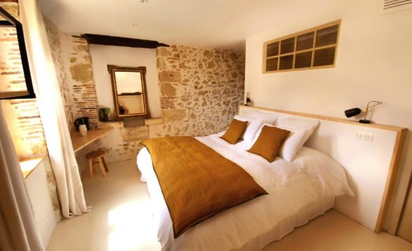 Hébergeurs : adoptez les bons réflexes face aux arnaques