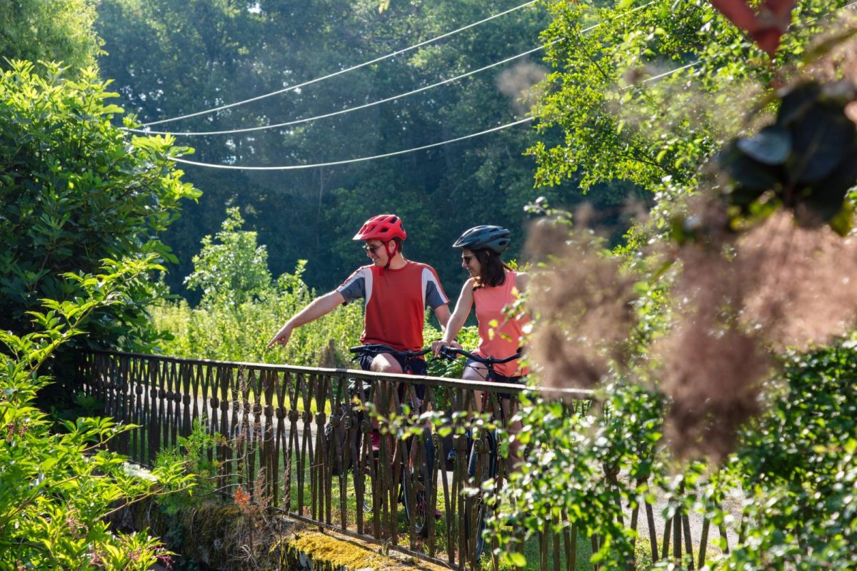 Balade à vélo dans le Gers © Collection Tourisme / Gers Arnaud Späni