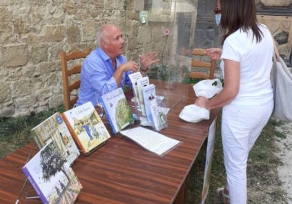 Séance de dédicace : Perry Taylor