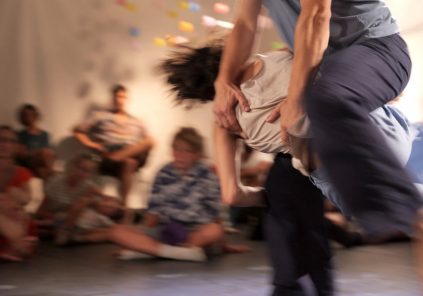 Sortie de résidence : « Entre »