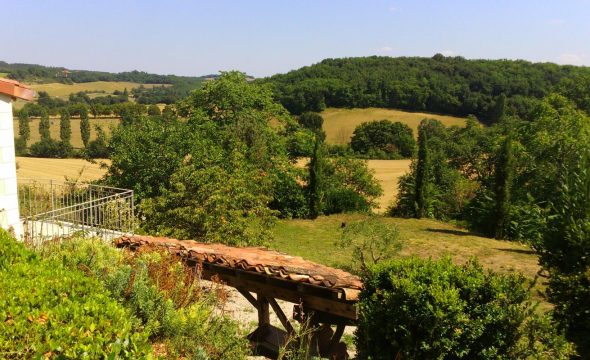 Auch, la belle surprise du Sud-Ouest, le clip