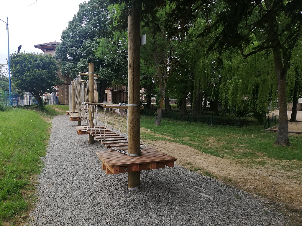 Zona de juegos – Parque Lannelongue